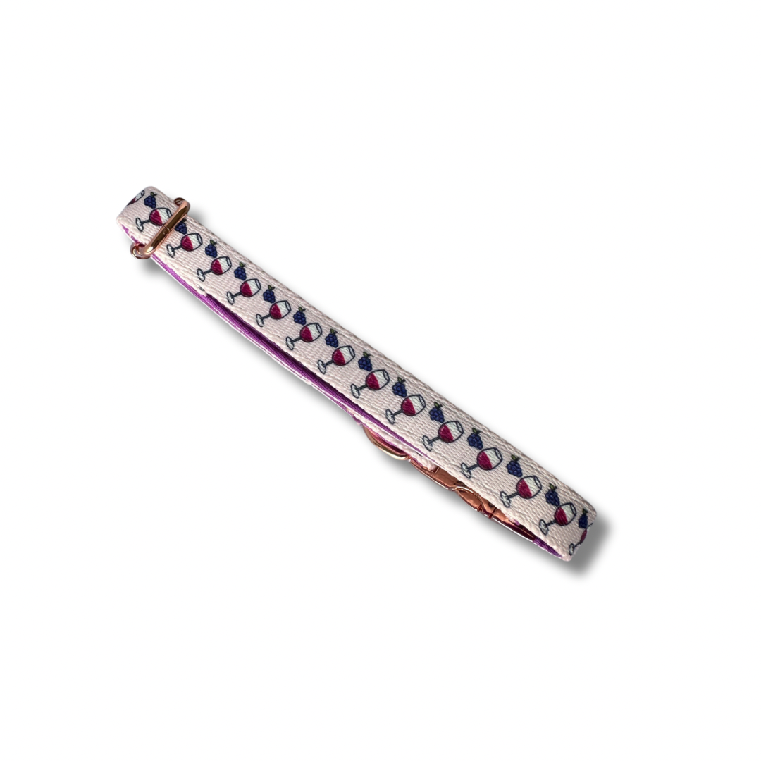 Pawty Red Wine Collar