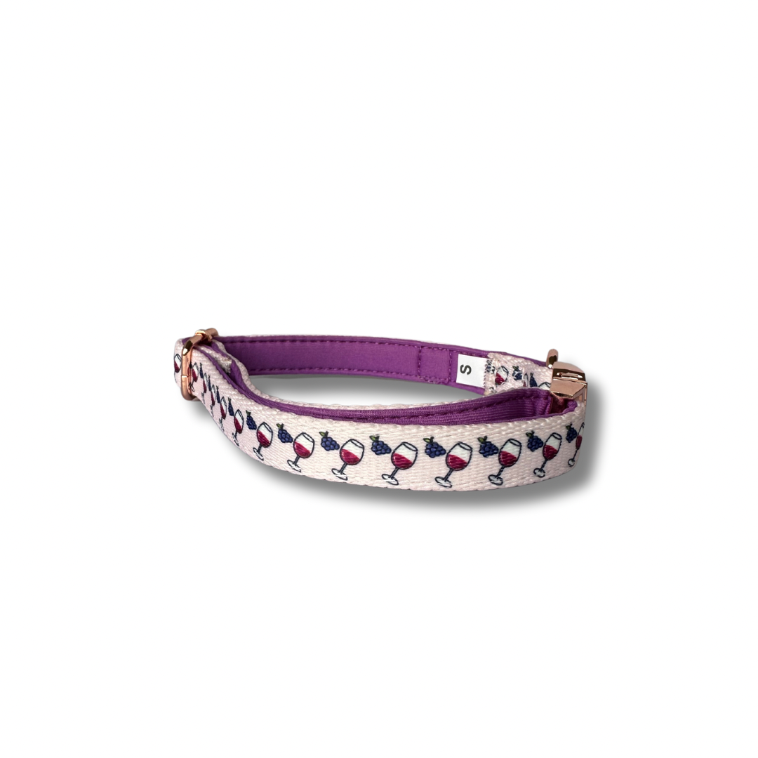 Pawty Red Wine Collar